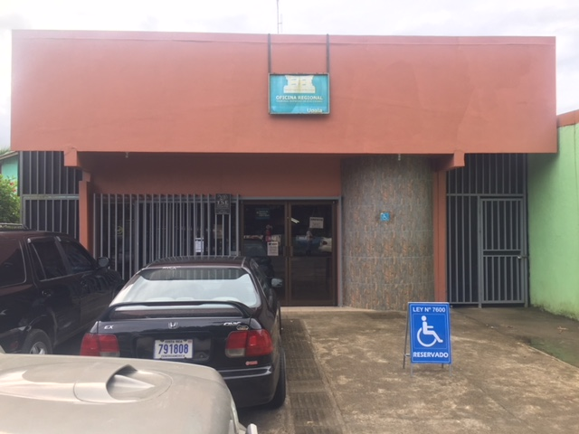 Fachada de la oficina del Registro Civil en Upala, Costa Rica