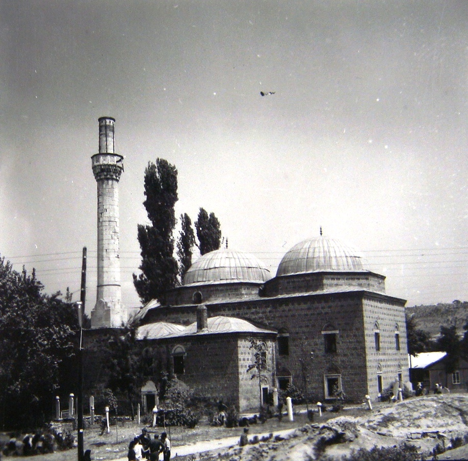 Gazi İsa Bey Camii