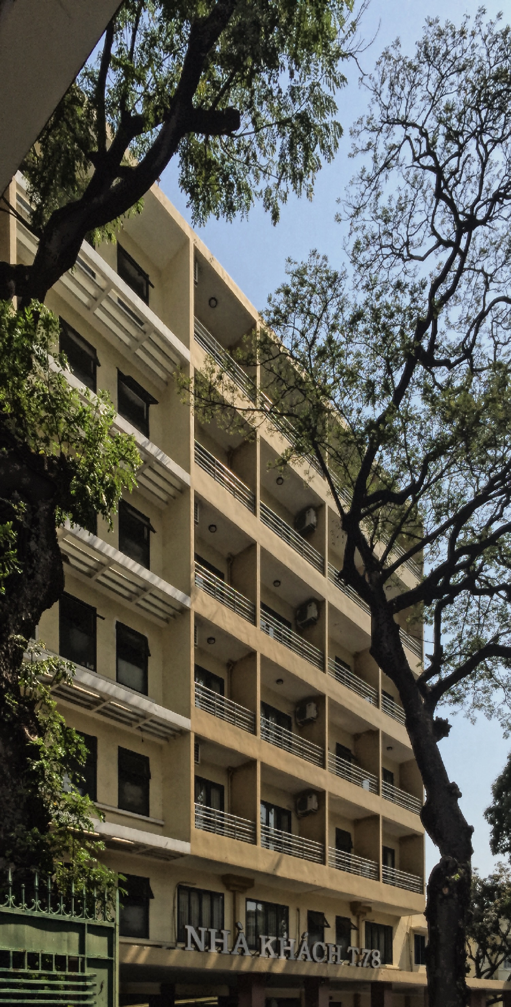 T78 Hotel — Vietnamese modernist architecture. Created by Pham Phu Vinh.