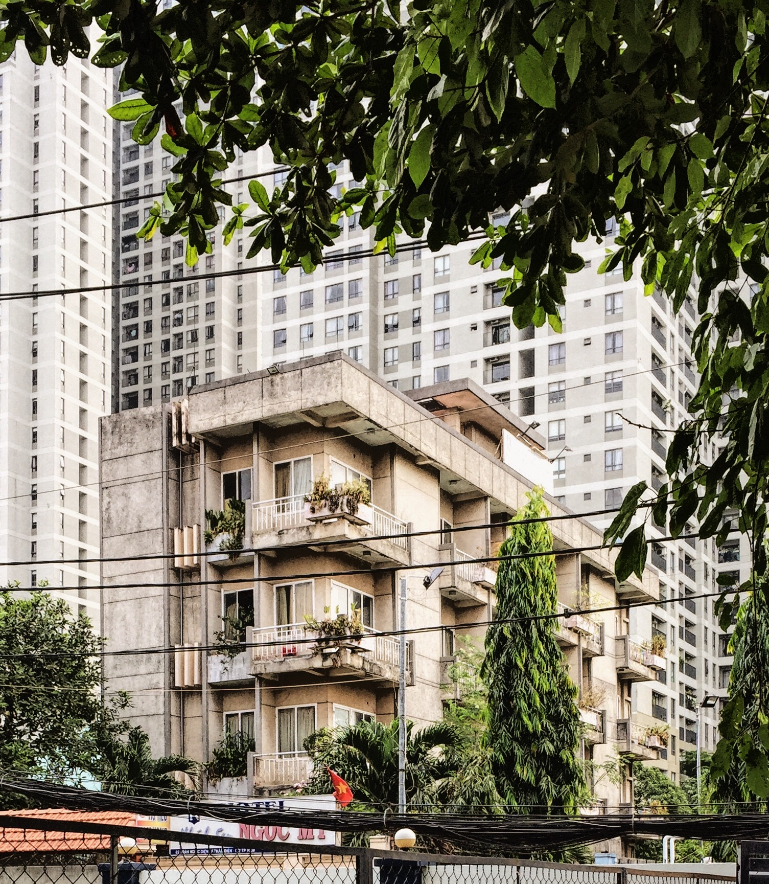 KS Ngọc Mỹ — Vietnamese modernist architecture. Created by Pham Phu Vinh.