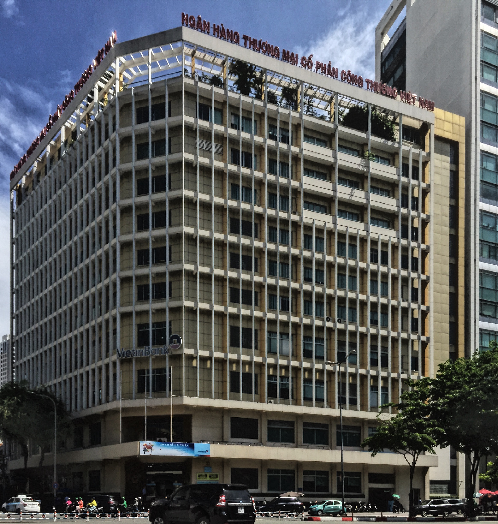 Ngân Hàng Việt Nam Thương Tín — Vietnamese modernist architecture. Created by Pham Phu Vinh.