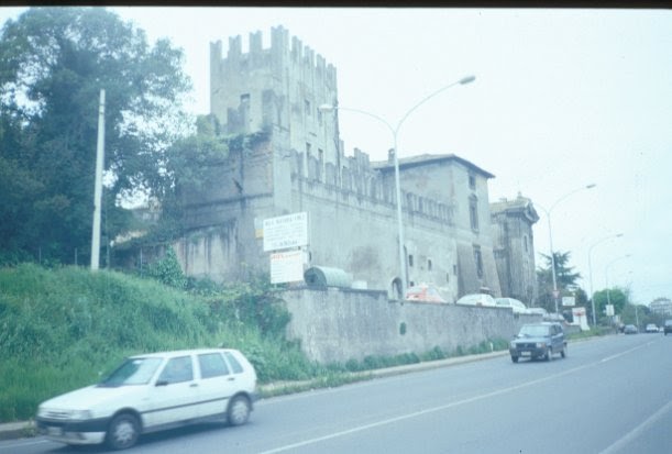 Castello" di Torrenova — foto 2