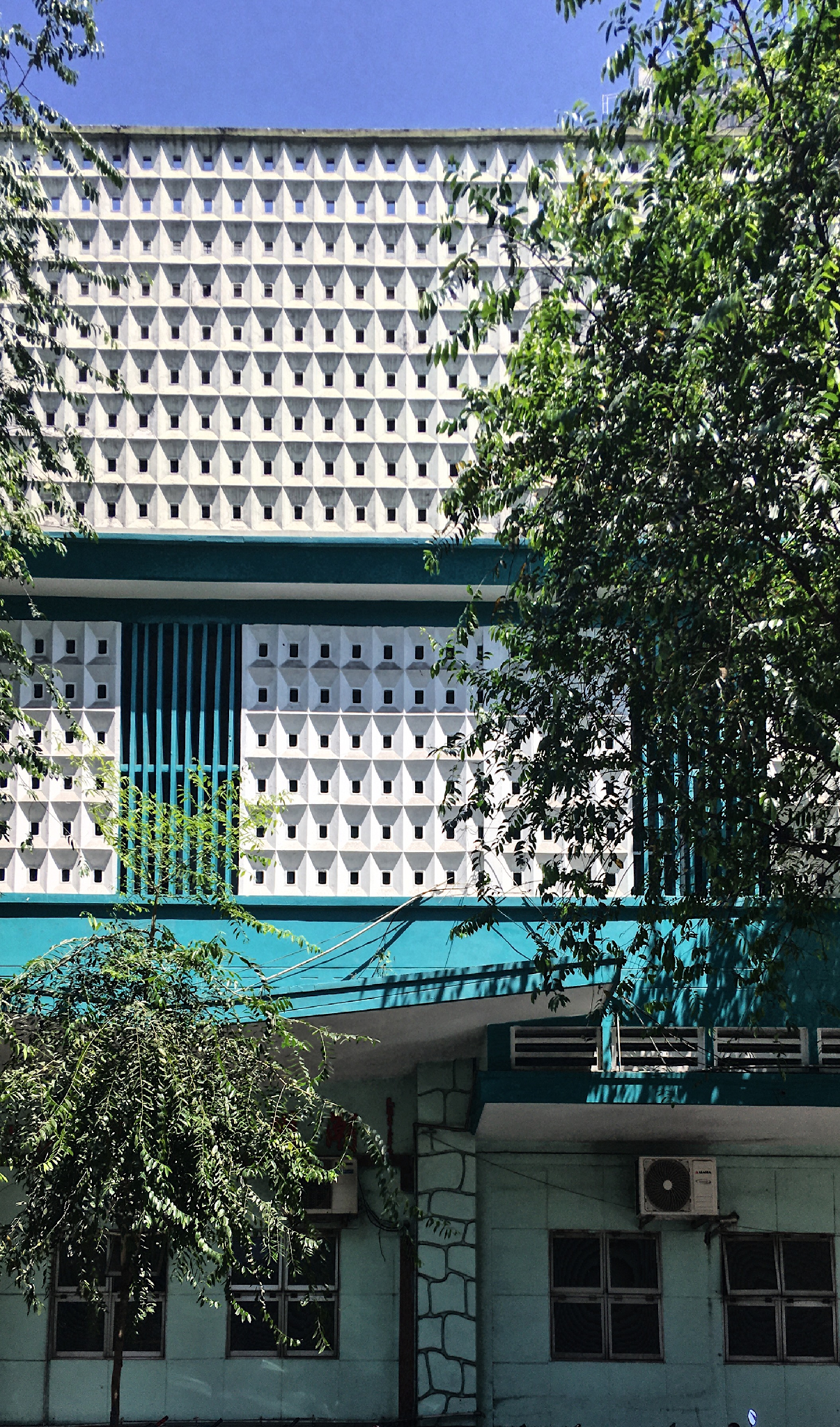 An Binh Hospital — Vietnamese modernist architecture. Created by Pham Phu Vinh.