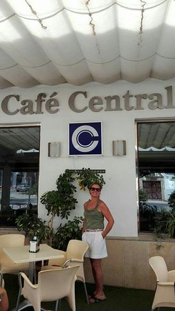 Cafe Central