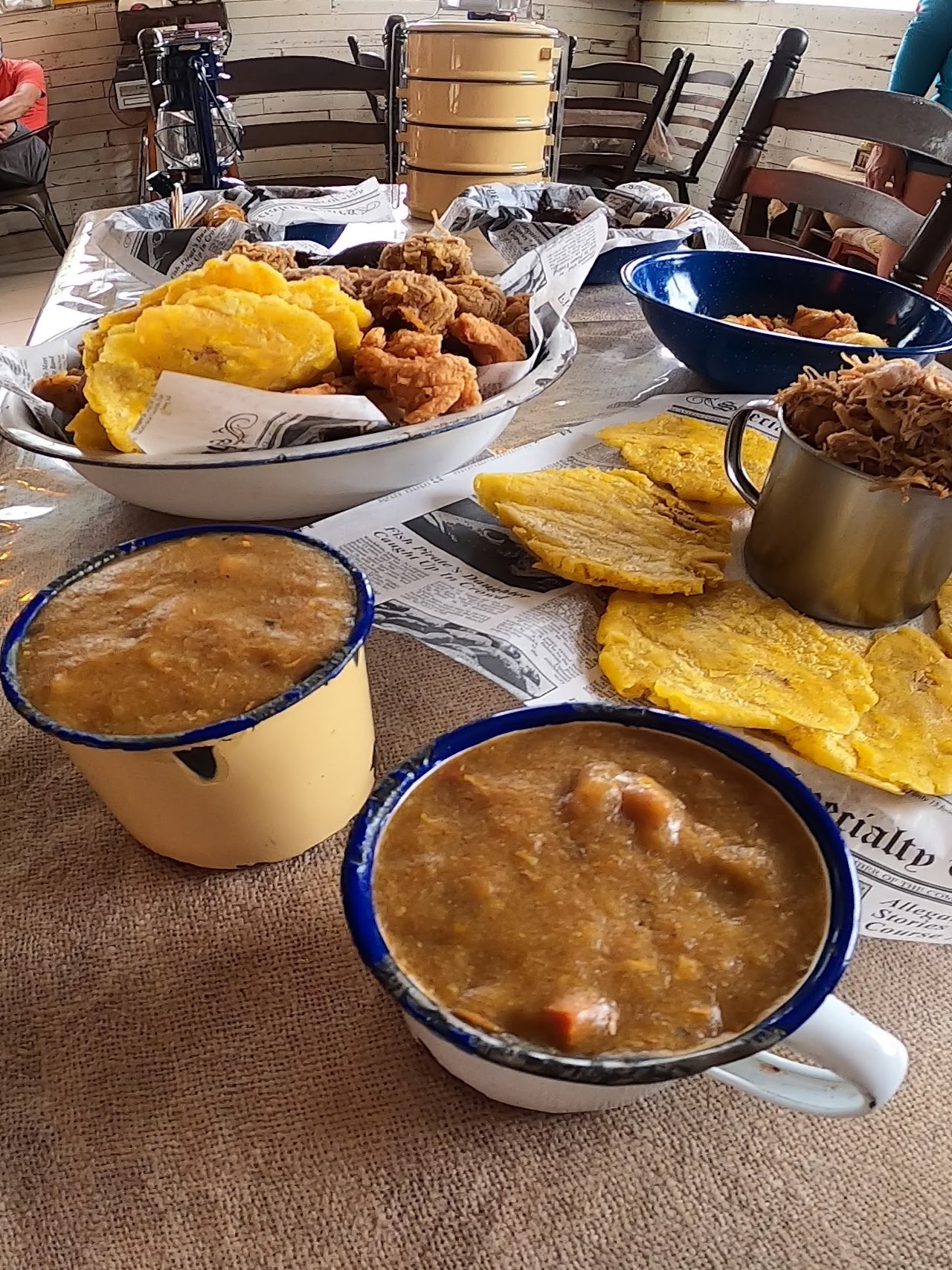 Casa Vieja - Pasteles al Caldero