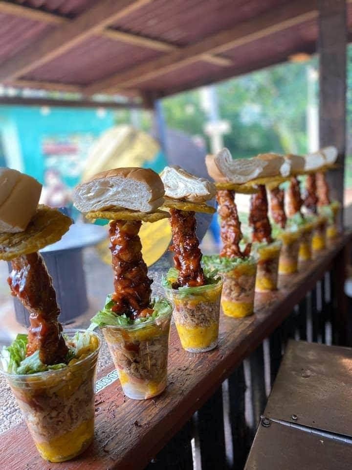 Pinchoneras BBQ y Algo Mas